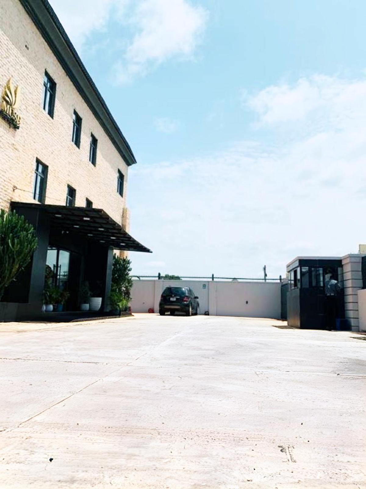 Muse Boutique Hotel エヌグ エクステリア 写真